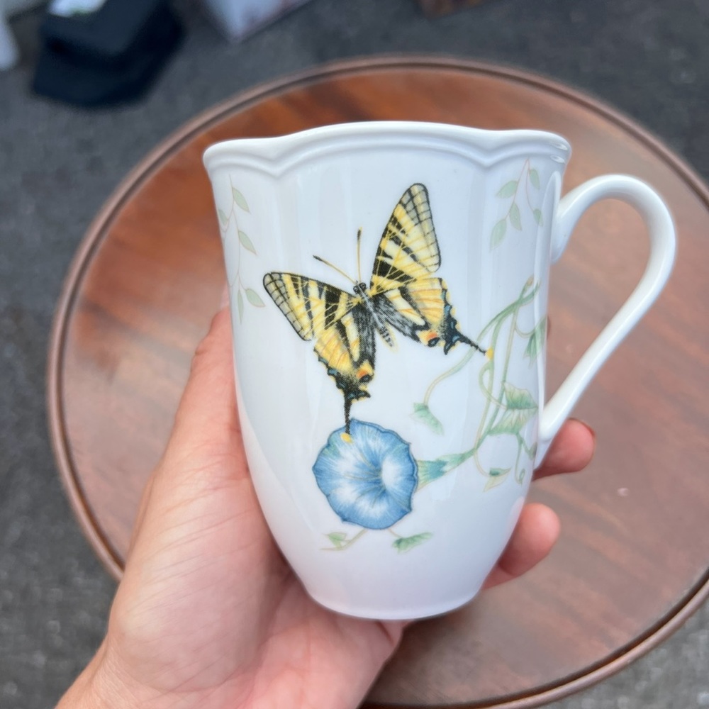 Lenox Butterfly Meadow Dinnerware Mug Tiger Swallowtail